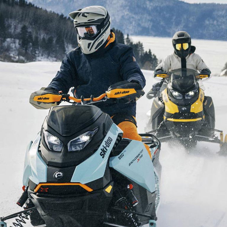 CONTANT LAVAL, MIRABEL, SAINTE-AGATHE