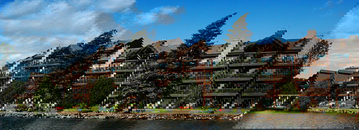 LE GRAND LODGE MONT-TREMBLANT