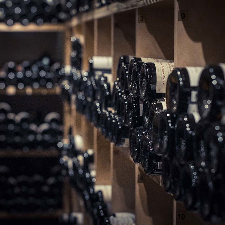 LA CAVE À VIN
