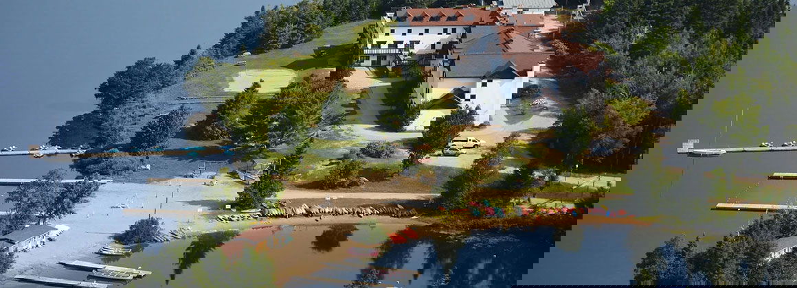 BASE DE PLEIN AIR LE P’TIT BONHEUR DE SABLON