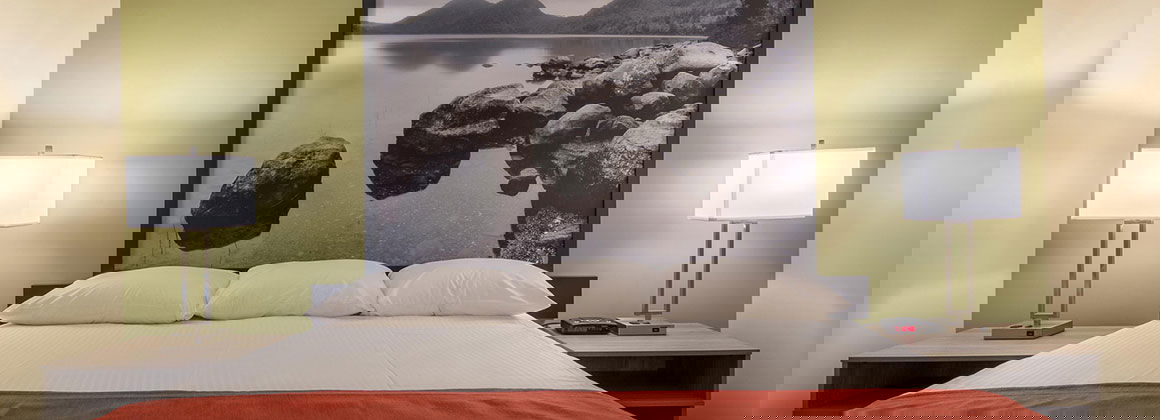 HÔTEL SUPER 8 MONT-LAURIER