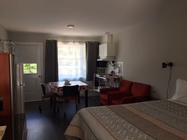 DOMAINE EXPÉDITION – MOTEL