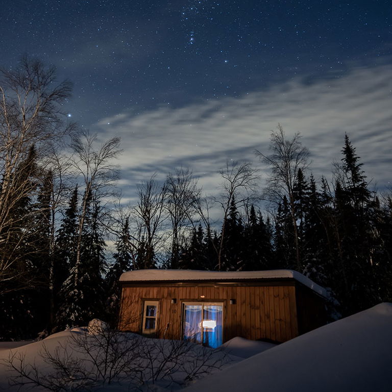 L’INTERVAL, COOPÉRATIVE DE SOLIDARITÉ DE PLEIN AIR – HÉBERGEMENT INSOLITE