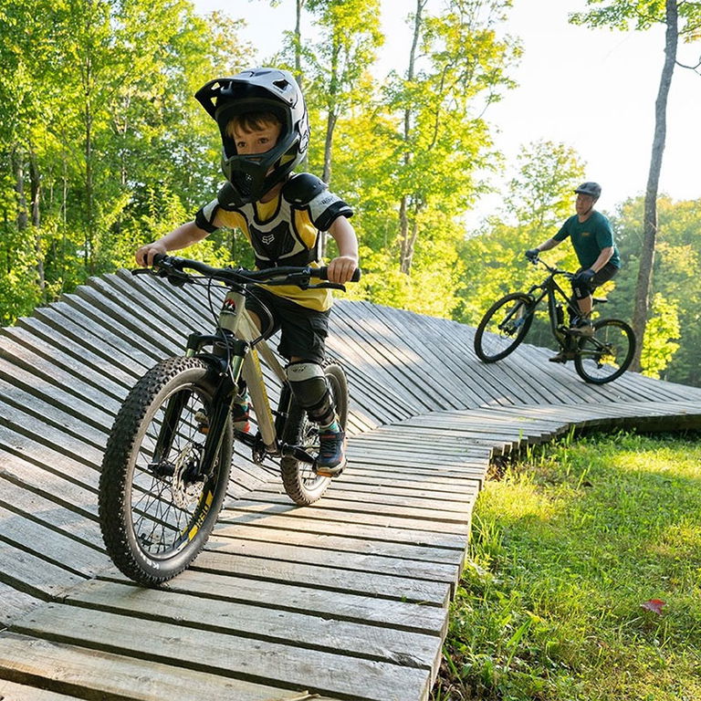 PARC RÉGIONAL MONTAGNE DU DIABLE – VÉLO