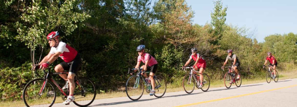 LA RIVIÈRE-ROUGE – VÉLO