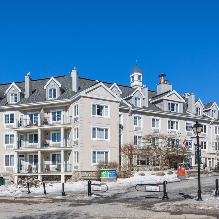 HÔTEL HOLIDAY INN EXPRESS & SUITES TREMBLANT