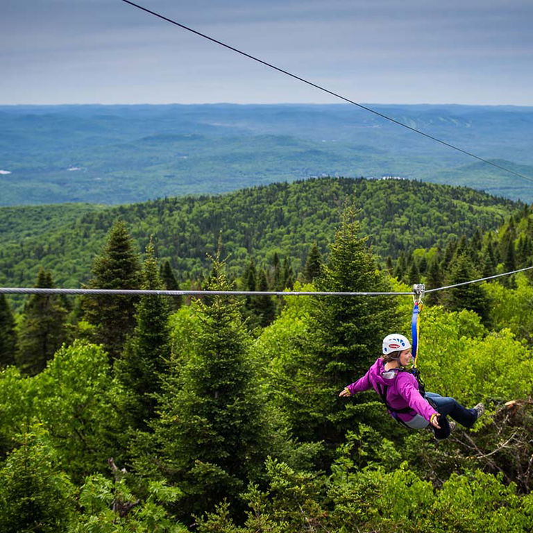 LE CENTRE D&rsquo;ACTIVITÉS MONT-TREMBLANT – TYROLIENNES ET VIA FERRATA