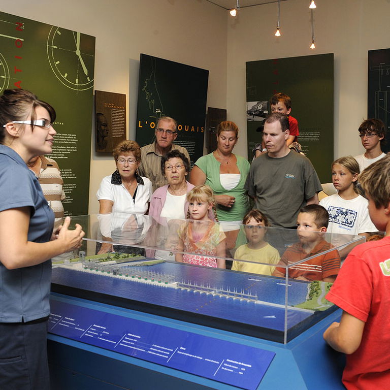 CENTRALE HYDROÉLECTRIQUE DE CARILLON – HYDRO-QUÉBEC