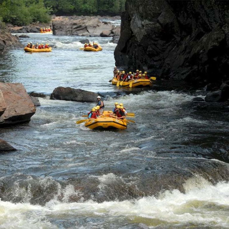 NOUVEAU MONDE RAFTING