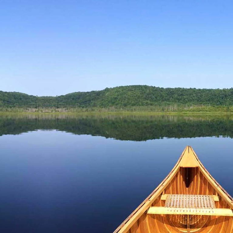 LAURENTIAN LAKESIDE COTTAGES