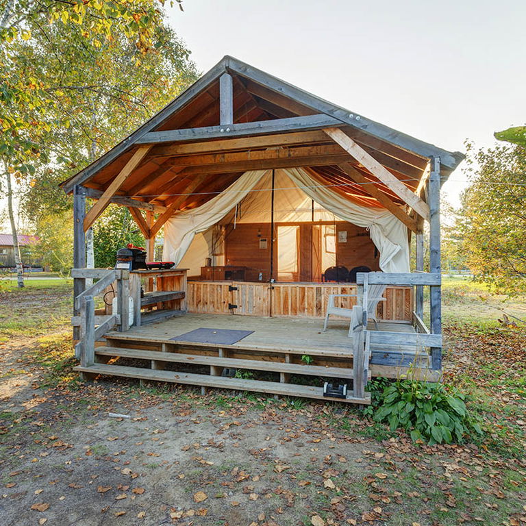 AVENTURES KIAMIKA – HÉBERGEMENT