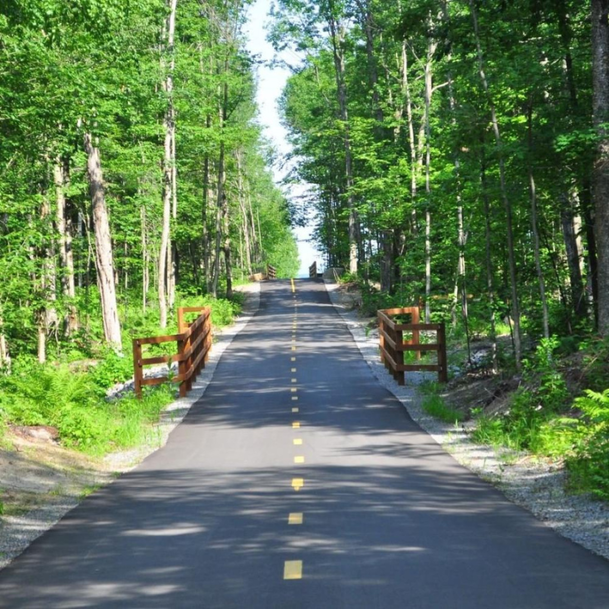 LA SEIGNEURIE DES PLAINES – VÉLO