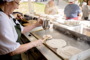 Preparing a buckwheat pancake