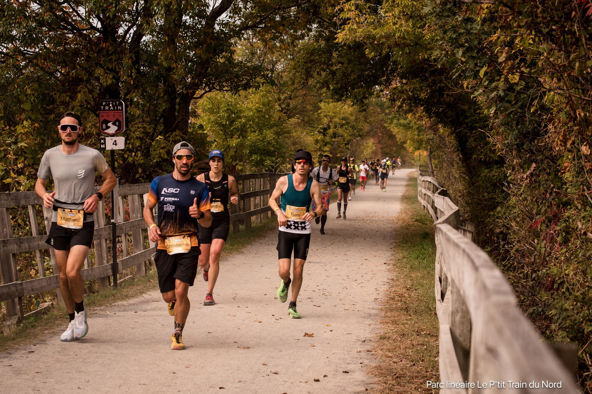Runners on the linear park Le P&#039;tit Train du Nord